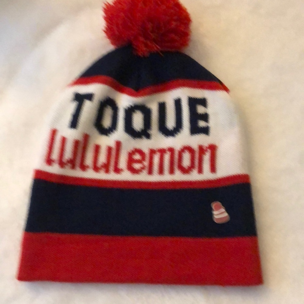 NWOT Lululemon hat